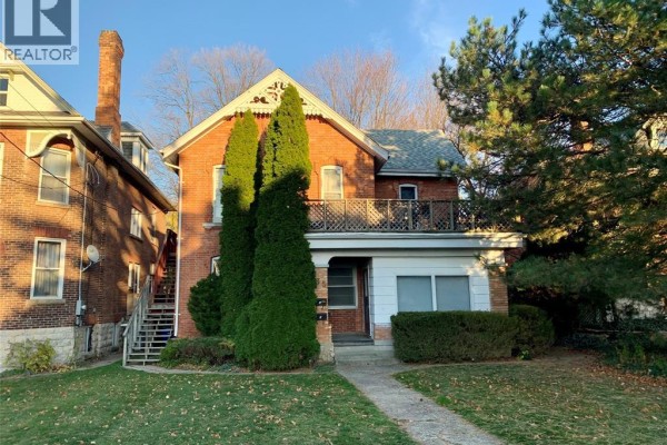 135 William Street South, Chatham, ON N7M4S7 Photo 2