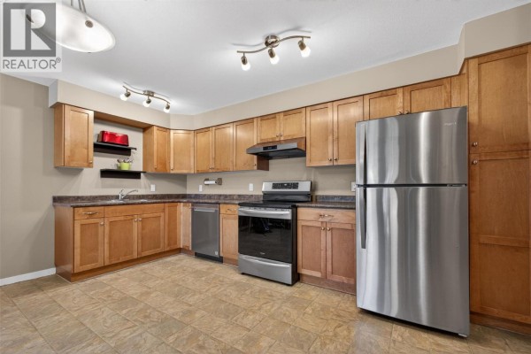 135 Ziprick Road Unit# 204, Kelowna, BC V1X8B2 Photo 5