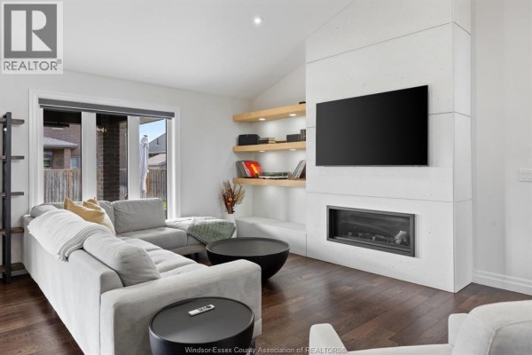 Office - 1350 Pascal, Lakeshore, ON N8L0T6 Photo 5