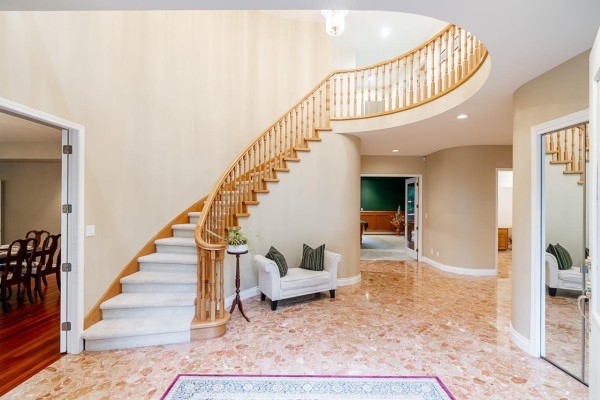 13511 Woodcrest Drive, Surrey, BC, photo 2