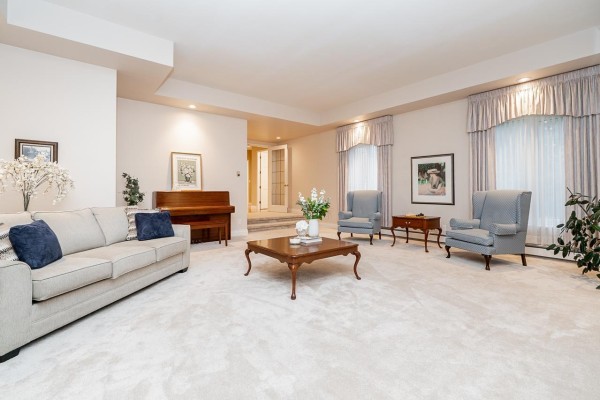 13511 Woodcrest Drive, Surrey, BC V4P1W3 Photo 4