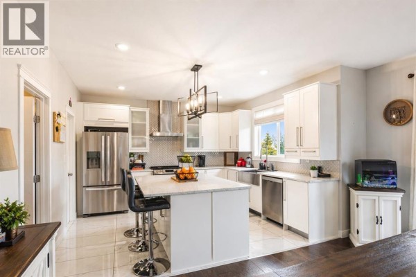 4pc Bathroom - 13522 104a Street, Grande Prairie, AB T8V6K9 Photo 4