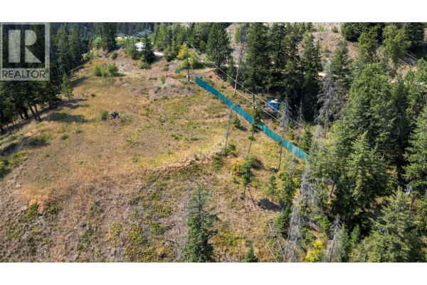 1353 Lee Creek Drive, Lee Creek, BC V0E1M4 Photo 3