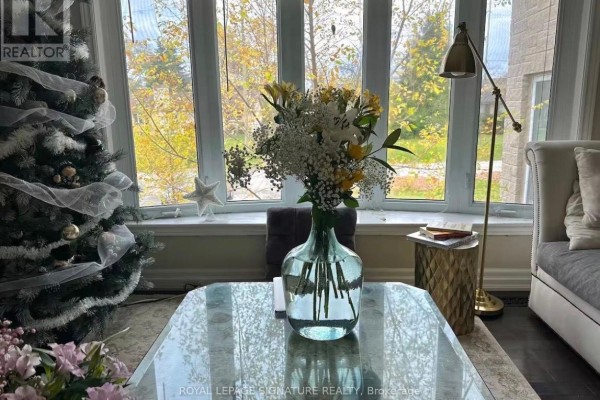 1353 Sheldon Avenue, Oakville, ON L6L2P9 Photo 3