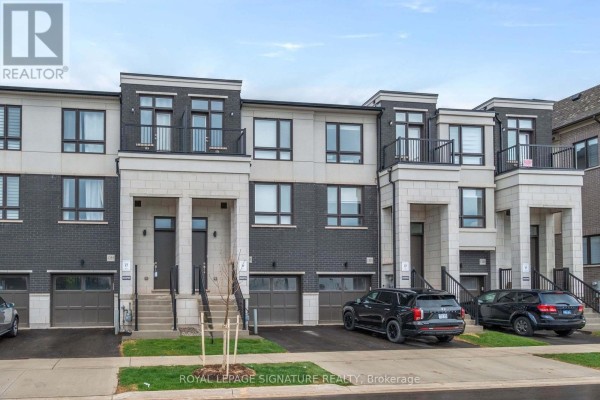 1353 Shevchenko Boulevard, Oakville, ON, photo 2
