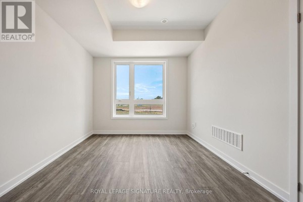 Primary Bedroom - 1353 Shevchenko Boulevard, Oakville, ON L6M5R4 Photo 4