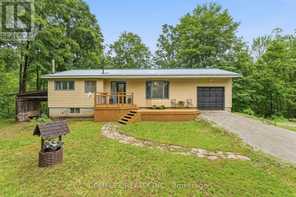 Kitchen - 1354 Clear Lake Road, Minden Hills, ON K0M2L1 Photo 2