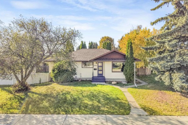 13540 110 St Nw, Edmonton