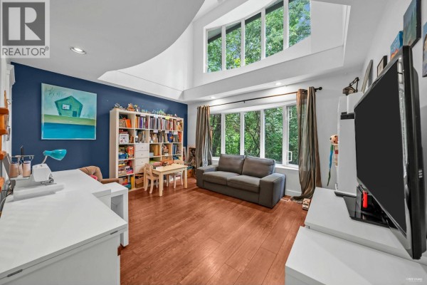 13546 232 Street, Maple Ridge, BC V4R2R5 Photo 4