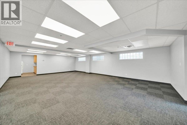 1355 Main Street, North Vancouver, BC V7J1C4 Photo 5