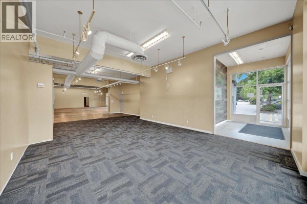 1357 Main Street, North Vancouver, BC V7J1C4 Photo 5