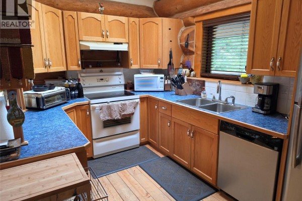 4pc Bathroom - 13579 Mountain Shores Road, Boswell, BC V0B1A4 Photo 5