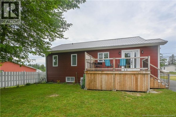 Laundry room - 1358 Des Fondateurs Street, Paquetville, NB E8R1A4 Photo 4