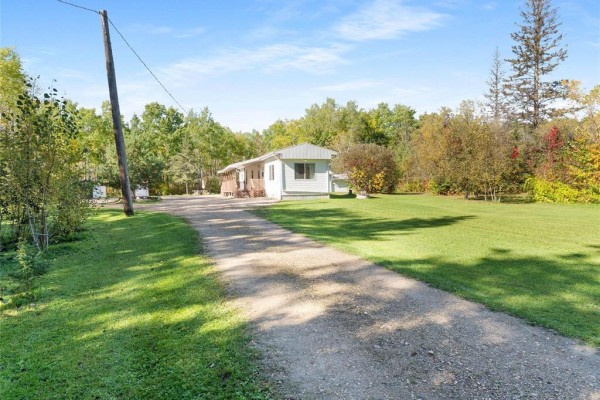 136 Bilan Road, Lac Du Bonnet Rm Photo 2