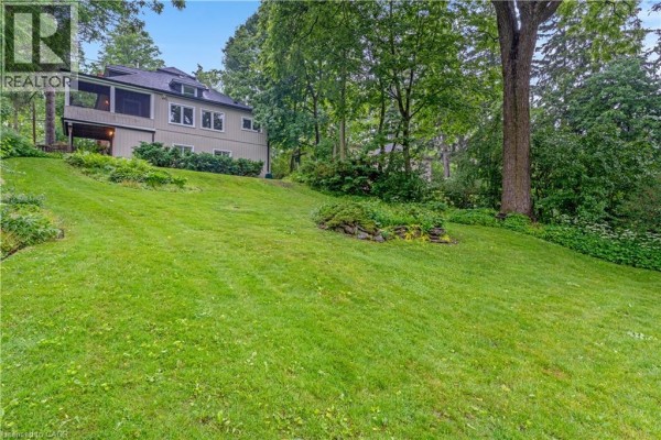 Sunroom - 136 Blair Road, Cambridge, ON N1S2J4 Photo 5