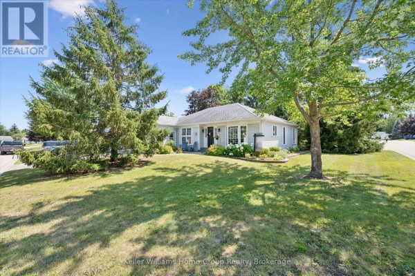 136 Bristlecone Crescent, Centre Wellington, ON, photo 2