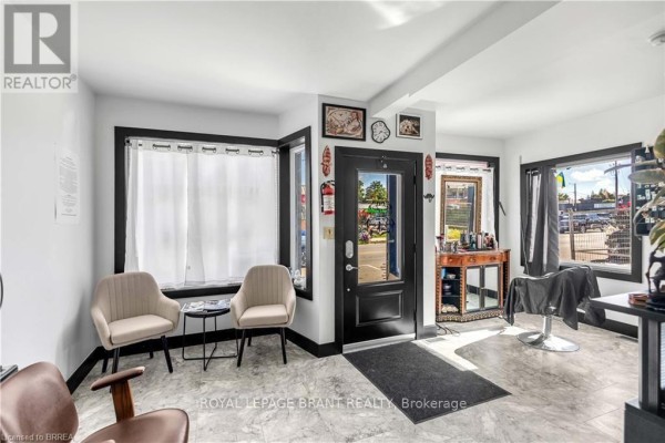 136 King Street, Norfolk, ON N4B1X8 Photo 4