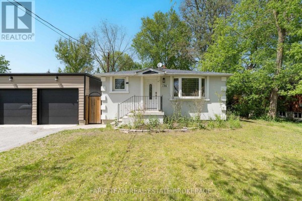 Bedroom - 136 Oriole Drive, East Gwillimbury, ON L9N1G9 Photo 4