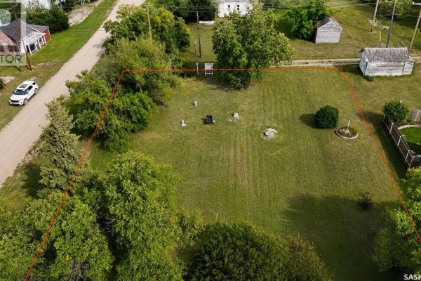 136 Railway Avenue, Loreburn, SK S0H2S0 Photo 3