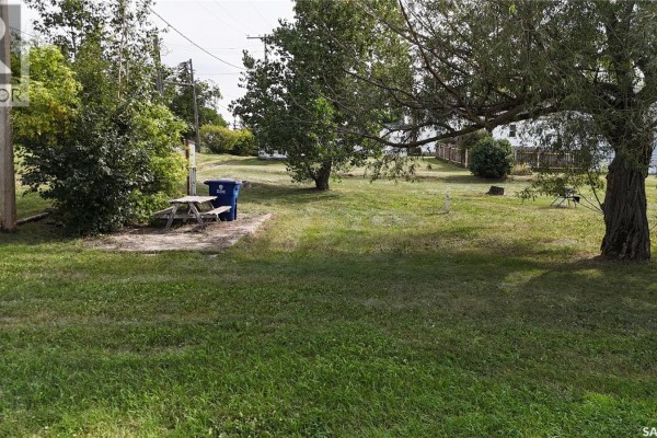 136 Railway Avenue, Loreburn, SK S0H2S0 Photo 5
