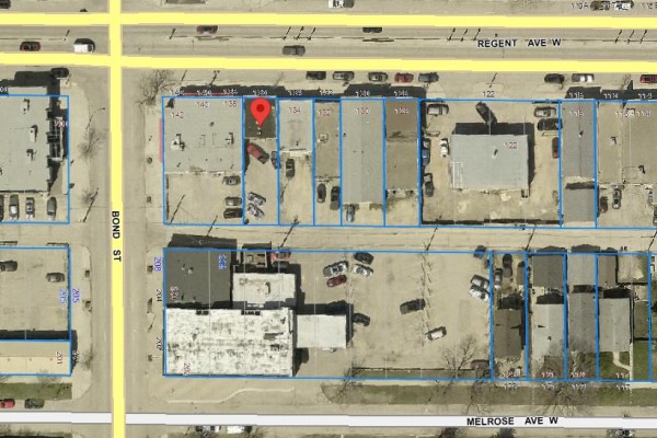 136 Regent Ave W, Winnipeg, MB R2C1P9 Photo 3