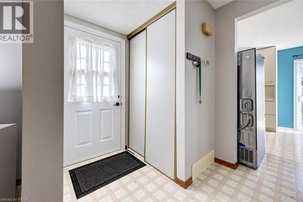 2pc Bathroom - 136 Sekura Crescent, Cambridge, ON N1R7E9 Photo 3