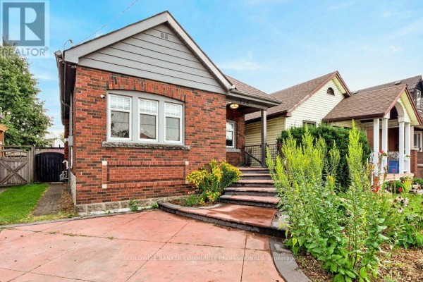 136 Weir Street N, Hamilton, ON, photo 2