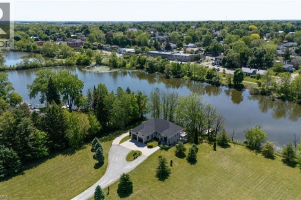 136/160 Mechanic Street W, Waterford, ON N0E1Y0 Photo 3
