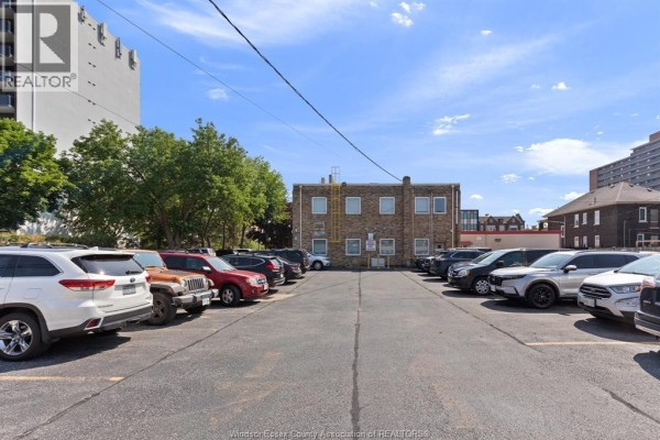 1361 Ouellette Avenue Unit# 200, Windsor, ON N8X1J6 Photo 4