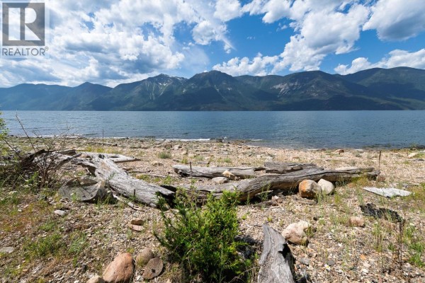 13635 3a Highway, Boswell, BC V0B1A4 Photo 5