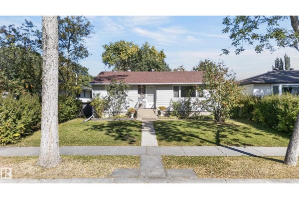 Kitchen - 13636 122 Av Nw, Edmonton, AB T5L2V8 Photo 3
