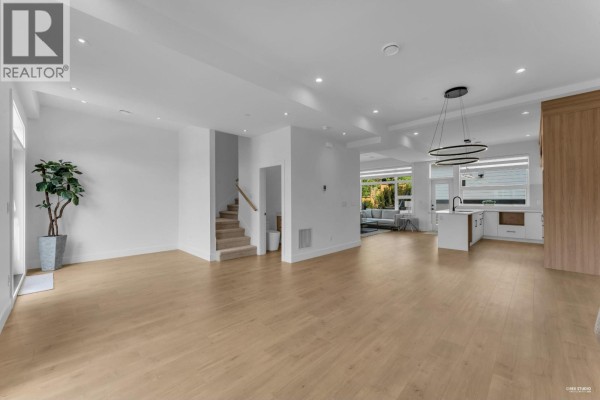 13642 232 Street, Maple Ridge, BC V4R0H1 Photo 4