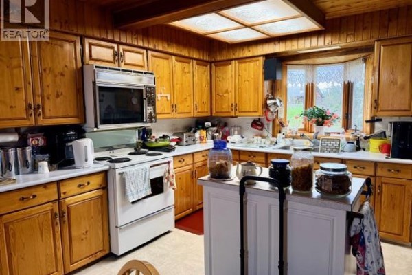 1365 Granary Road, Creston, BC, photo 3