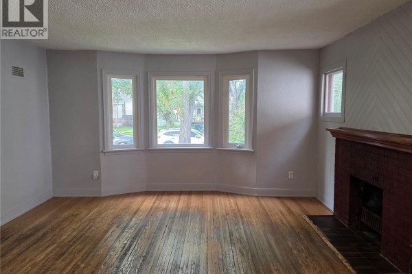 4pc Bathroom - 1365 Princess Street, Regina, SK S4T3Y9 Photo 4