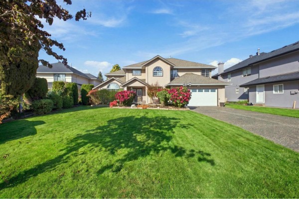 13655 58 Avenue, Surrey, BC V3X3H9 Photo 3