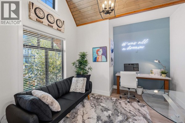 13671 Blaney Road, Maple Ridge, BC V4R0H1 Photo 3