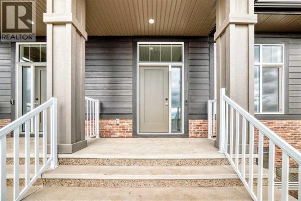 1368 Mahogany Boulevard Se, Calgary, AB, photo 3