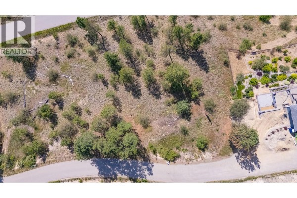 13698 Northstar Lane, Lake Country, BC V4V2S8 Photo 3