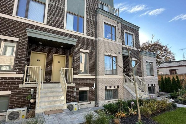 137 - 40 William Jackson Way, Toronto