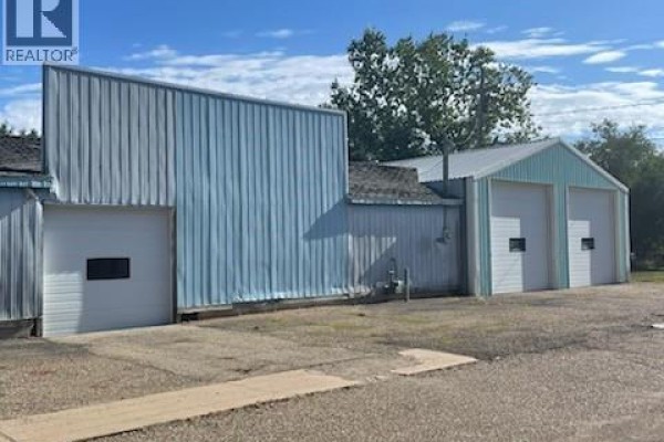 137 1st Street E, Ponteix, SK S0N1Z0 Photo 5