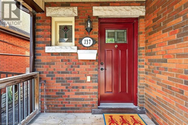 4pc Bathroom - 137 Cope Street, Hamilton, ON L8H5B3 Photo 4