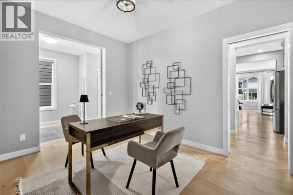 Foyer - 137 Cranbrook Cove Se, Calgary, AB T3M2S9 Photo 4