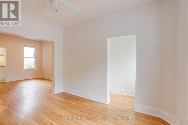 Bedroom - 137 Dalhousie Street, Ottawa, ON K1N7C2 Photo 4