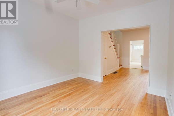 Bedroom - 137 Dalhousie Street, Ottawa, ON K1N7C2 Photo 5