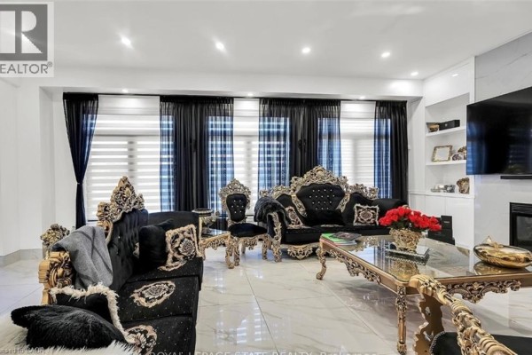 Recreation room - 137 Diiorio Circle, Ancaster, ON L9K1T3 Photo 5