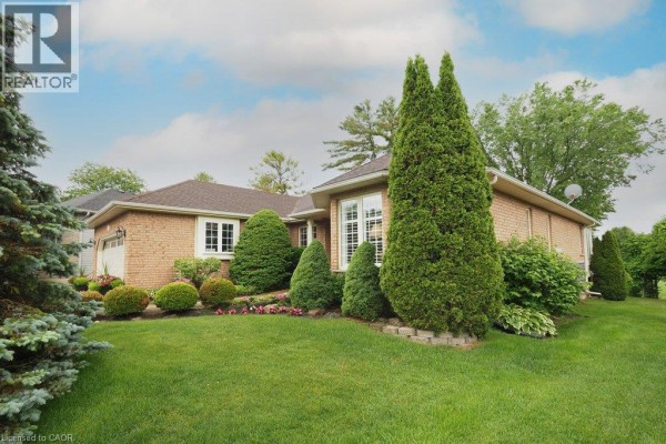 Bonus Room - 137 Foxboro Drive, Baden, ON N3A3N2 Photo 2