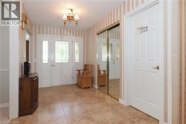 Recreation room - 137 Foxboro Drive, Baden, ON N3A3N2 Photo 5