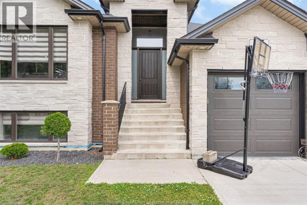 Utility room - 137 Gary Avenue, Lasalle, ON N9J1V3 Photo 5