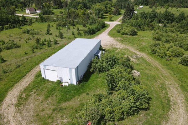 137 Main Street, South Junction, MB R0A1Y0 Photo 3