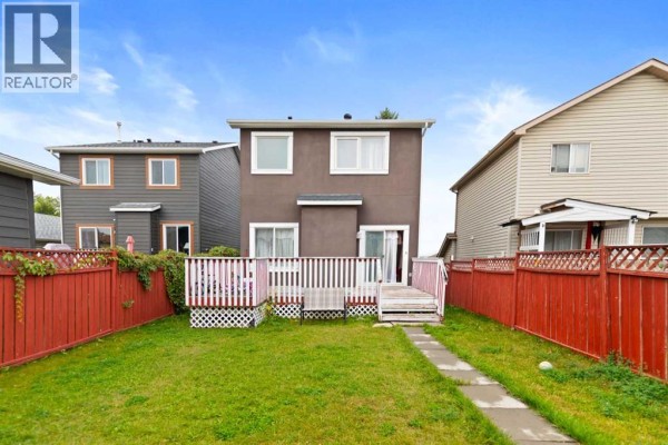 Primary Bedroom - 137 Martinpark Way Ne, Calgary, AB T3J3M8 Photo 5